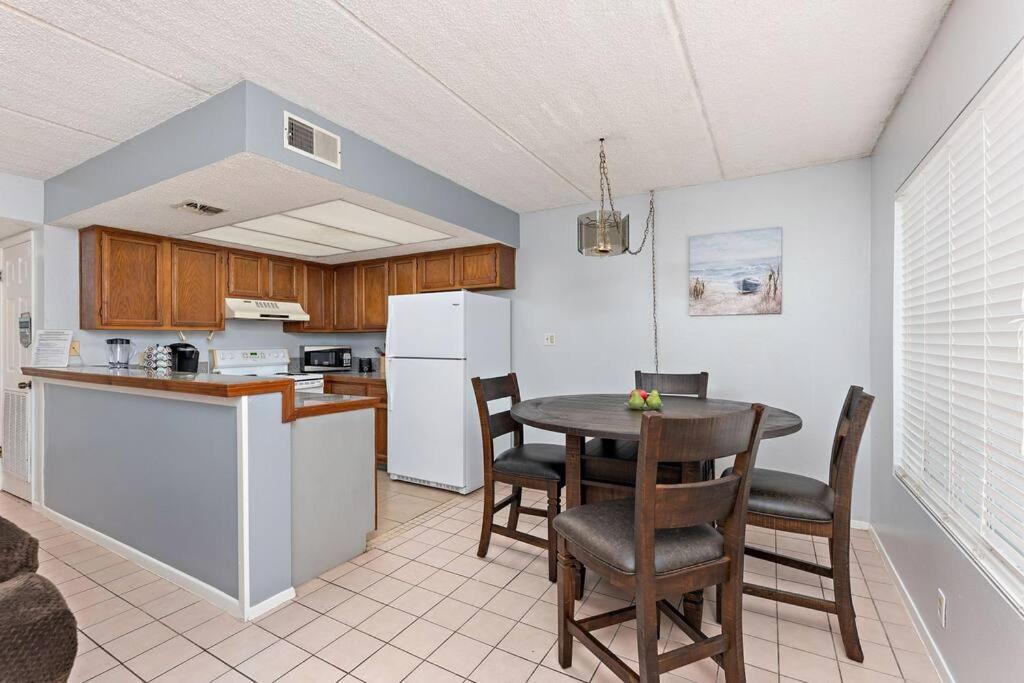2 Bed 2 Bath 1St Fl Condo By Beach W Washer Dryer South Padre Island Kültér fotó